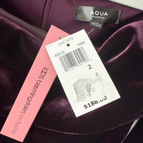 AQUA Formal Plum Velvet Off Shoulder Dress Size 2 NWT - Picture 7 of 7